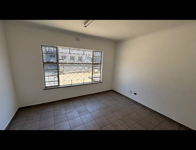 227M² WAREHOUSE TO LET IN WYNBERG